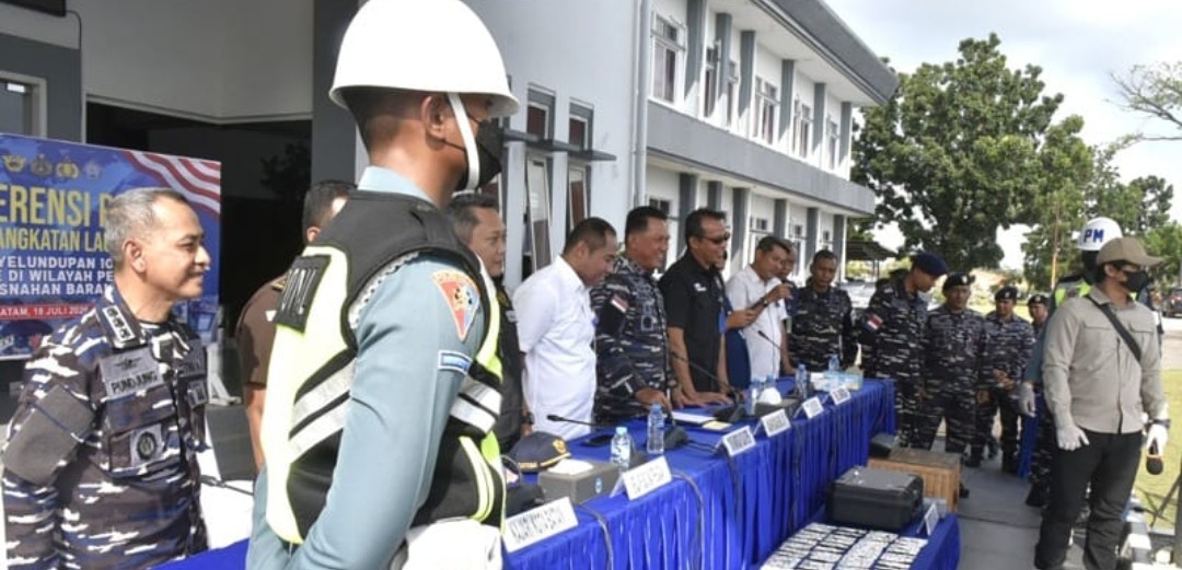 TNI AL Musnahkan 100 Liquid Vape Mengandung Narkotika, Perkuat Pengawasan Jalur Laut