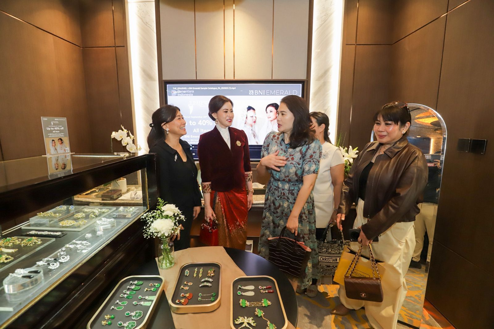 Perkuat Layanan Wealth Management, BNI Resmikan Emerald Center di PIM 1