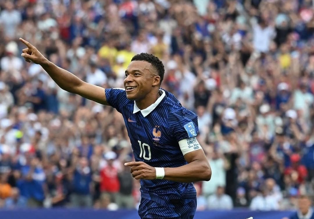 Kylian Mbappe Lebih Terobsesi Bantu Prancis Angkat Trofi daripada Kejar Lionel Messi