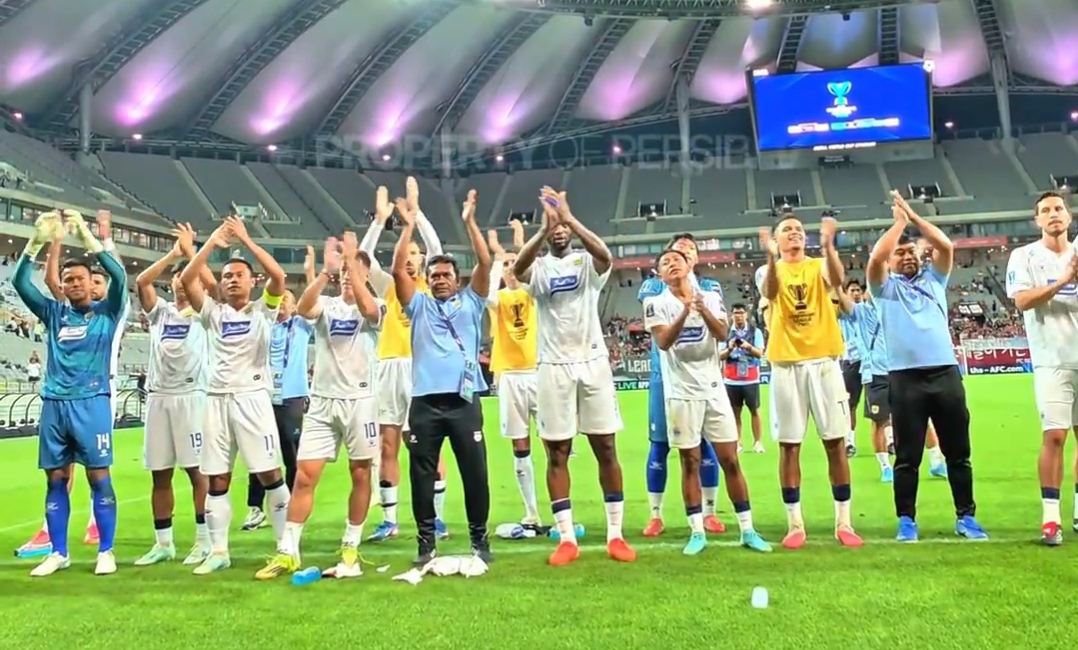  Bek Brasil Ini sudah Siap Bela Persib Bandung lagi, setelah Dilarikan ke Rumah Sakit di Korea Selatan