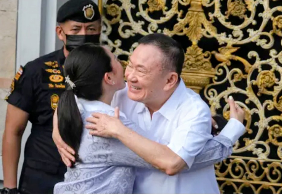 Baru 8 Bulan Mendekam di Penjara, Mantan PM Thailand Thaksin Shinawatra Resmi Bebas