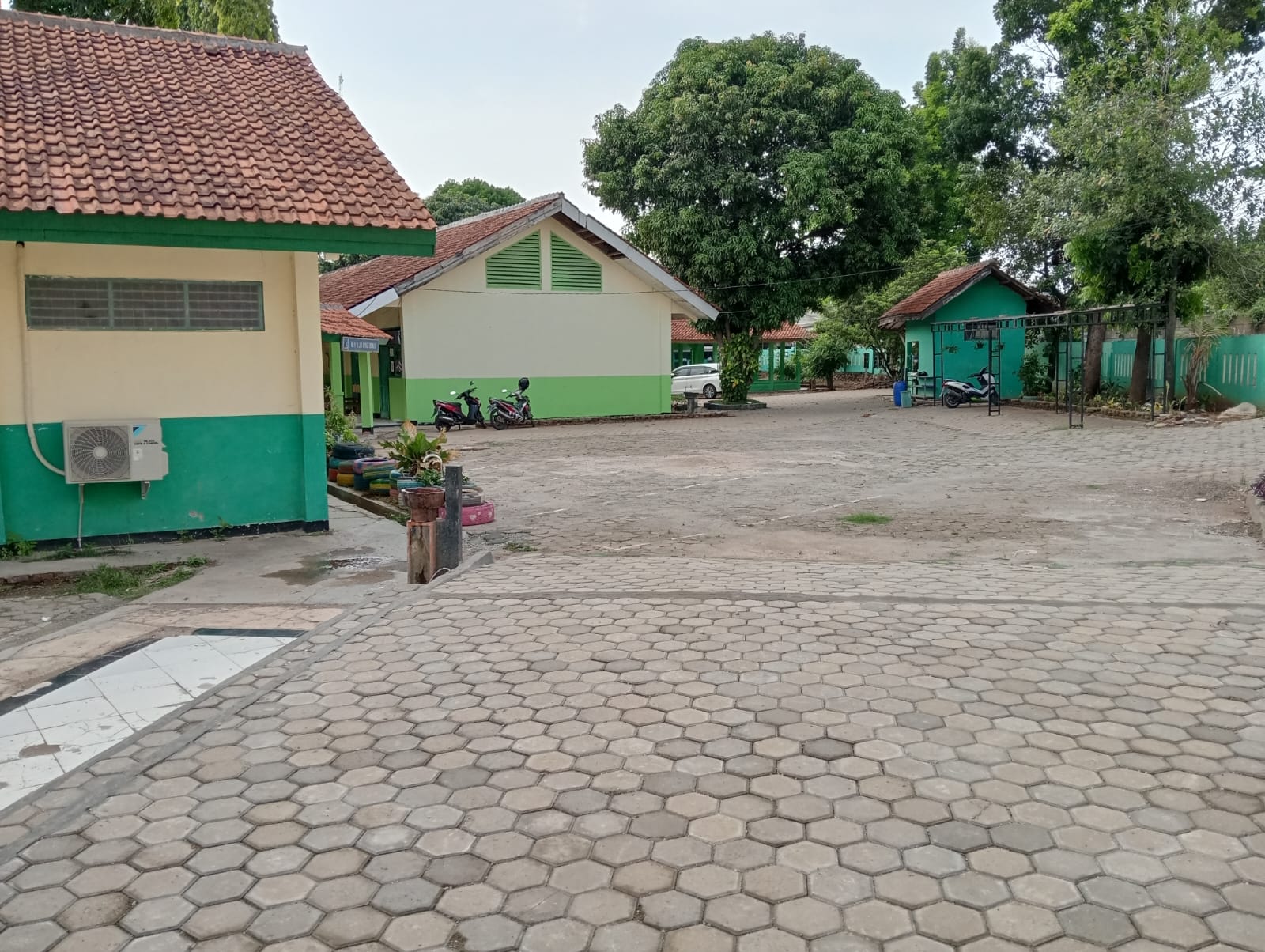 Geger Iuran Pagar SMPN 9 Tambun Selatan, Kepsek Buka Suara dan Batalkan Program Komite