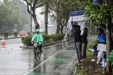 Pagi Ini Hujan Bakal Guyur Sebagian Wilayah Jakarta