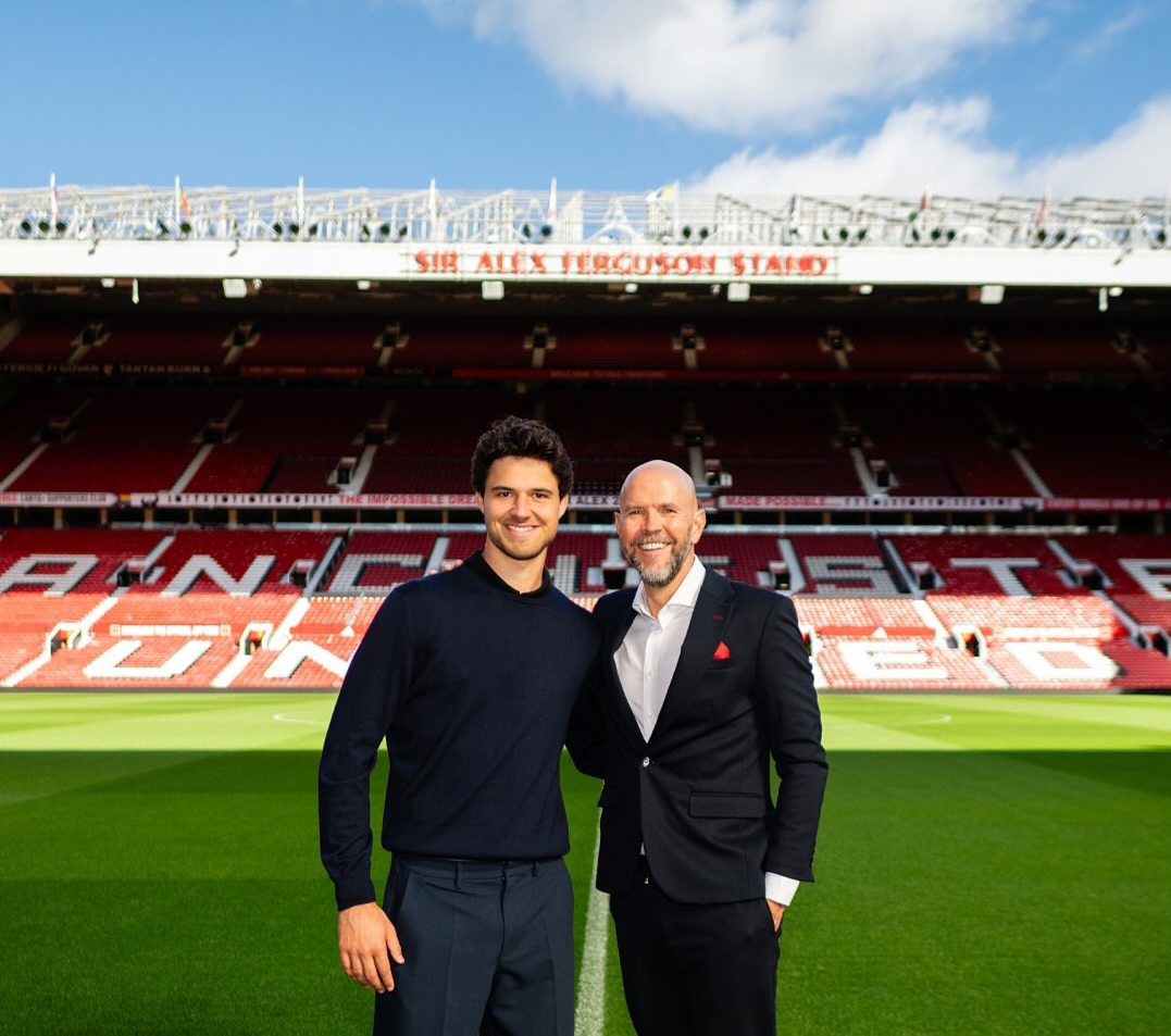 Fans Manchester United Ketakutan setelah Lihat Foto Kiper Baru Setan Merah di Old Trafford