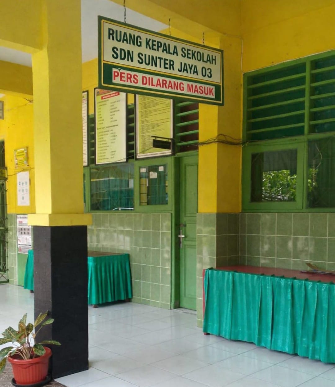 Dugaan Penjualan Buku ESPS di SDN Sunter Jaya 03 Jadi Sorotan, Kepala Sekolah Dinilai Tertutup pada Media