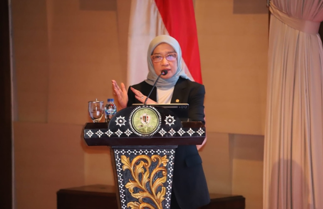 Menteri Rini Tegaskan Layanan Publik Esensial Tetap Jalan saat Cuti Bersama 18 Agustus 2025