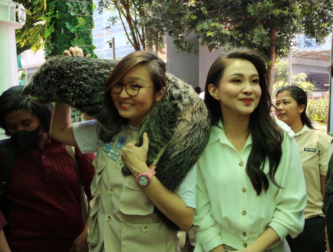 Paviliun Artha Graha Peduli Hadirkan Edukasi soal Tambling Wildlife Nature Conservation di Local Market