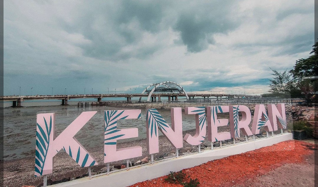 Dulu Benteng Pertahanan, Kini Pantai Kenjeran Menjelma Jadi Pusat Hiburan Modern