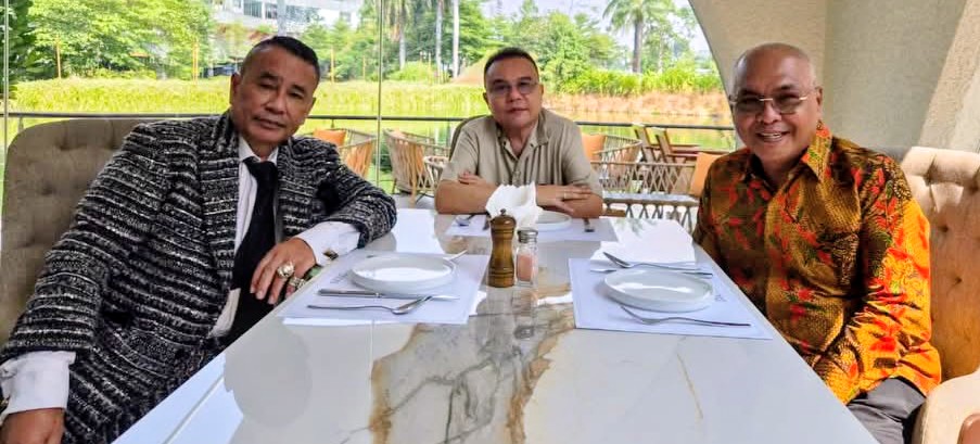 Begini Alasan Sufmi Dasco Pertemukan Hotman Paris dan PWI Pusat di Jakarta