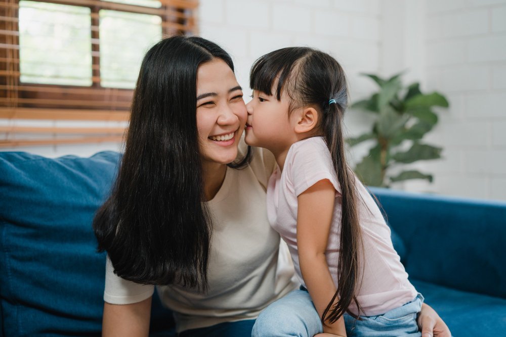 Begini Cara Menghadapi dan Mendidik Anak Remaja Menuju Dewasa 