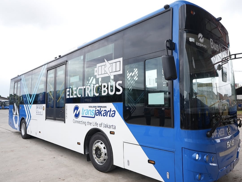 Bau Badan Menyengat, Transjakarta Turunkan Paksa Penumpang di Kampung Melayu