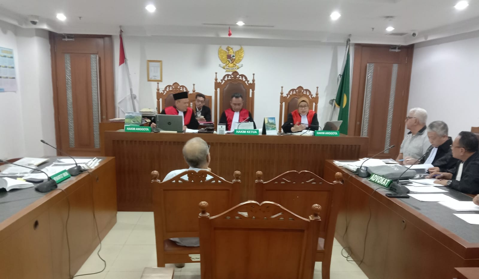 Perkara Dokumen Pribadi, Johnny Kalwani Tunggu Kesaksian Korban