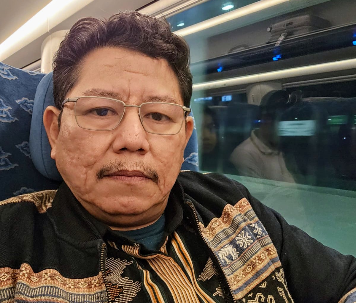 Paradoks Energi dan Kemacetan: Nasionalisasi Krisis, Menarik Transportasi Publik ke Meja Presiden