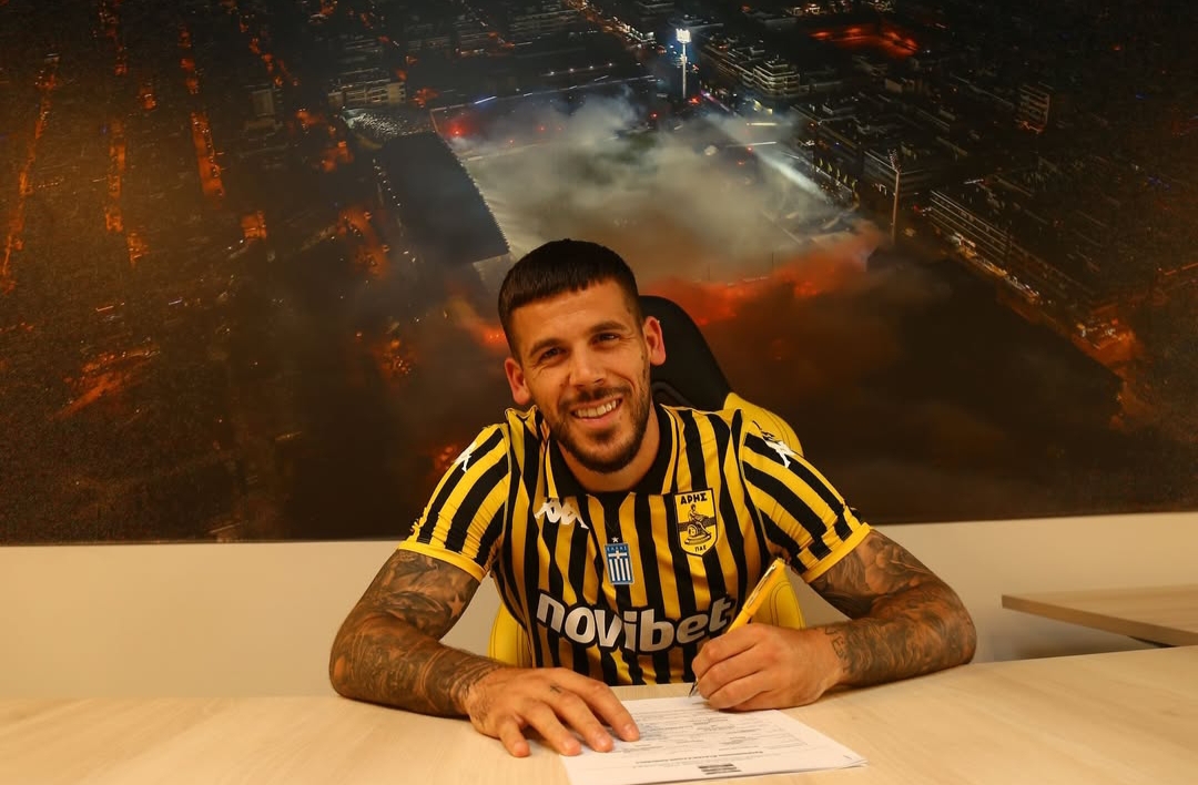 Ngeri! Alat Kelamin Mantan Pemain Barcelona Ini Digigit Seekor Anjing