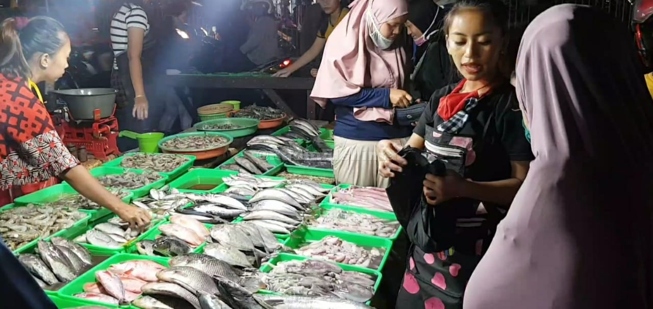 193 Pedagang Ikan di Kramat Jati Segera Pindah ke Lokbin