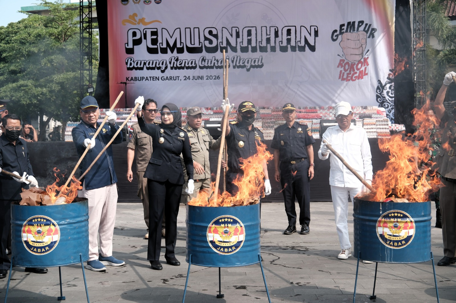 Djaka Budhi Minta Masyarakat Diminta Aktif Melapor dan Perangi Rokok Ilegal