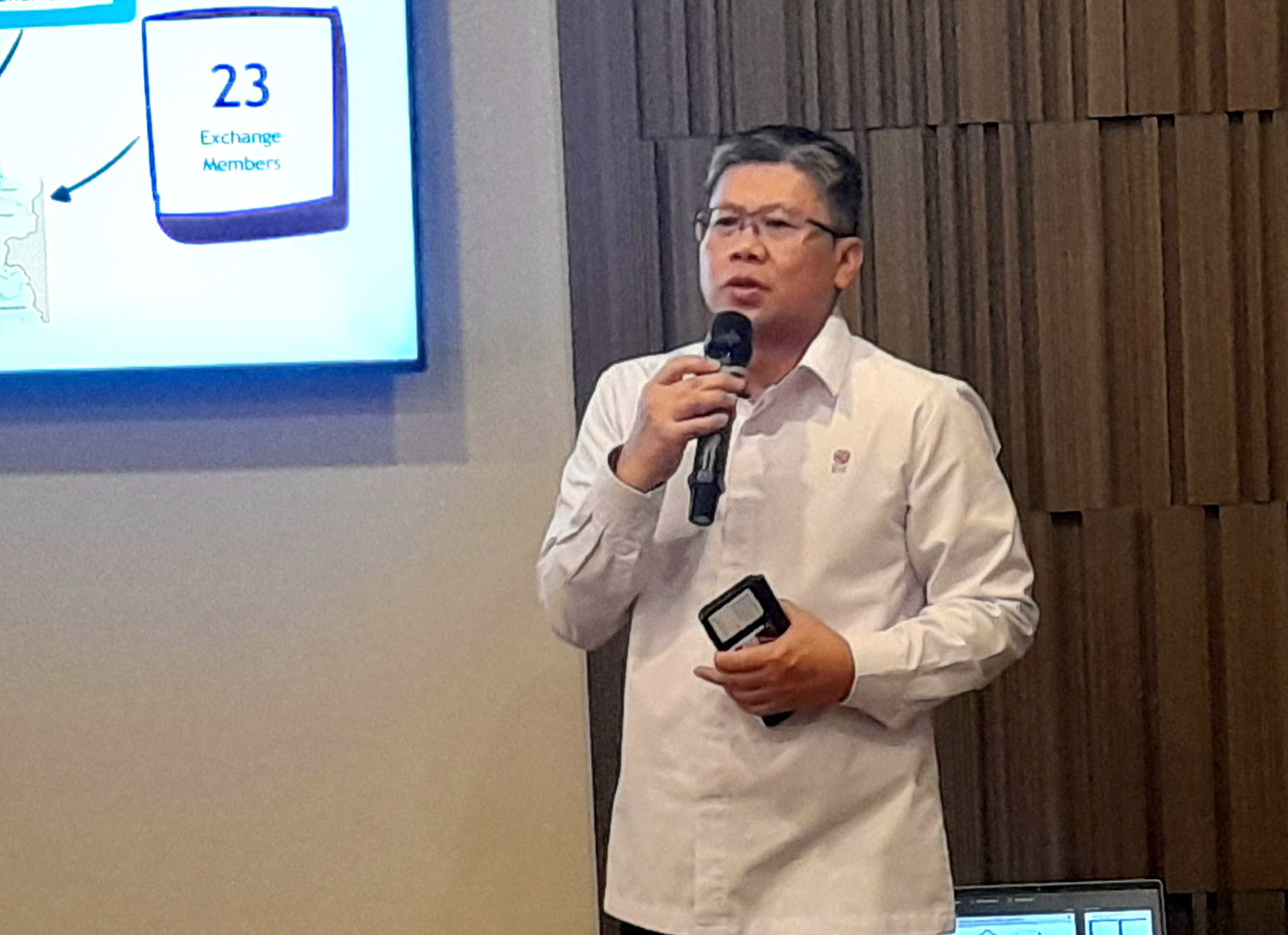 Kaum Muda Mendominasi, Investor Pasar Modal di Jawa Barat Meningkat 