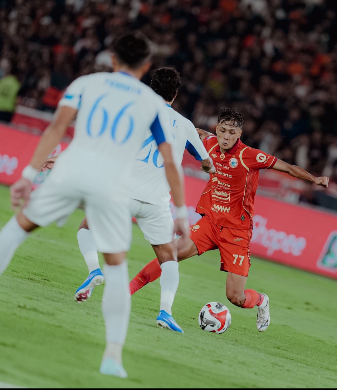 Gagal Antisipasi Serangan Balik Arema, Persija Jakarta Telan Kekalahan 0-2 di Depan Pendukungnya