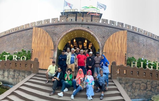 Serunya Kelas 2 IPA 3 SMAN IX Bulungan 1978 Bereuni 