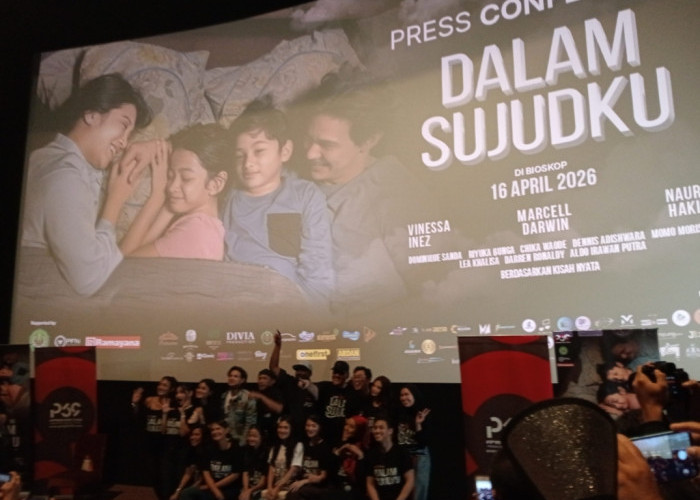 Sutradara Rico Michael Angkat Kisah Nyata di Film Dalam Sujudku, Marcell Darwin Masih Terus Belajar