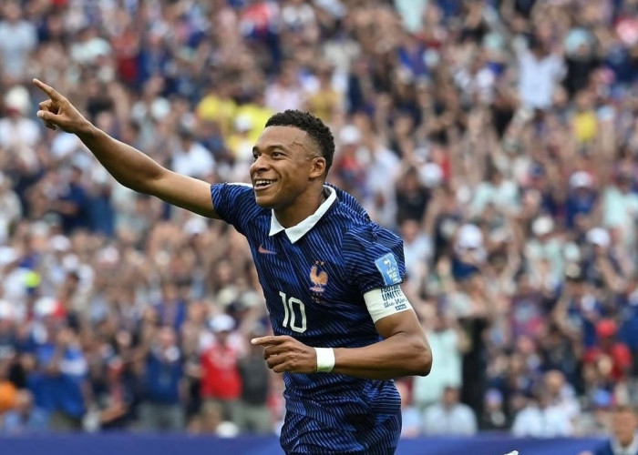 Kylian Mbappe Lebih Terobsesi Bantu Prancis Angkat Trofi daripada Kejar Lionel Messi