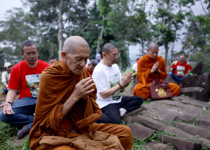 Doa Lintas Spiritualitas di Gunung Padang, Seruan Tobat Ekologis di Hari Bumi