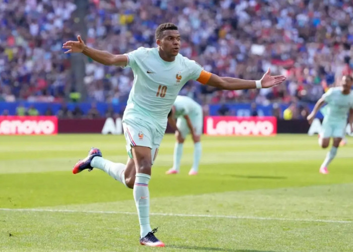 Deschamps Bangga Kylian Mbappe Bangkit untuk Antarkan Prancis ke Semifinal Piala Dunia Tiga Kali Beruntun