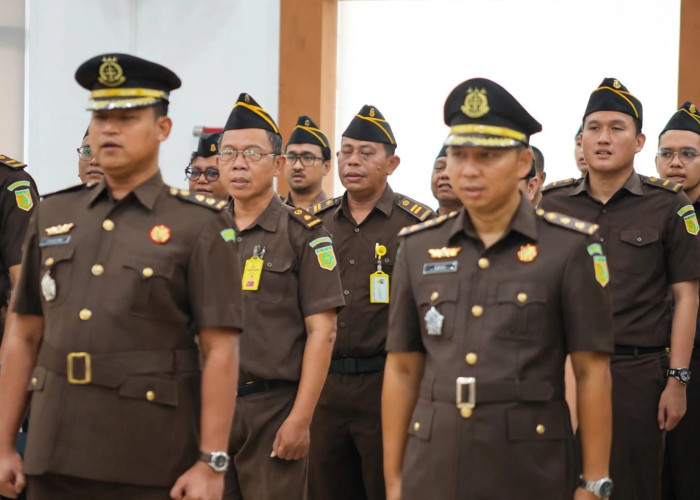 Yogi Sudharsono Serahkan Jabatan Kasi Intelijen kepada Tegar Mawang Dhita