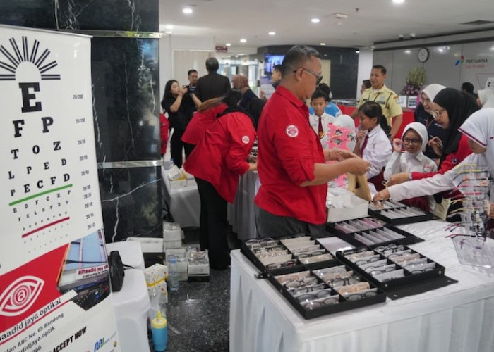 Program Cakra PGN Jangkau 300 Siswa dan Warga melalui Layanan Kesehatan Mata