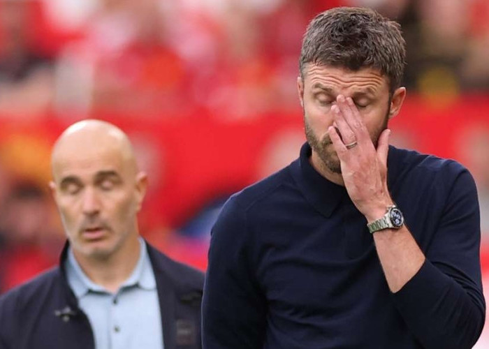 Michael Carrick Kecam Keputusan VAR Menyusul Gol Kontroversial Manchester City ke Gawang Manchester United 