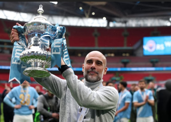 Pep Guardiola tak Mau Gelar Pesta Juara dan Tertutup Mengenai Masa Depannya di Manchester City