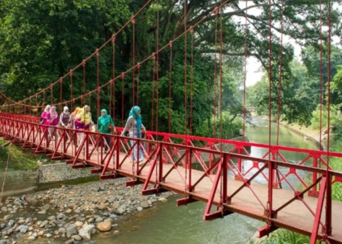 543 Ribu Orang Kunjungi Destinasi Wisata Jawa Barat di Momen Libur Panjang, Kota Bandung Paling Tinggi