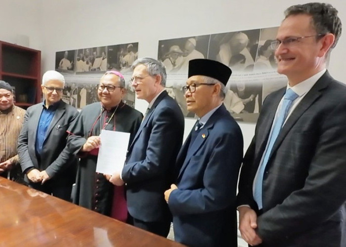 Terbit Online Edisi Perdana Vatican News Bahasa Indonesia Bertepatan Hari Lahir Pancasila