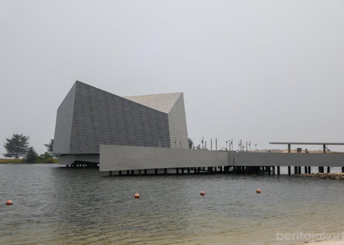 Masjid Apung An-Nur di Ancol Jadi Ikon Baru Jakarta