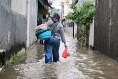 Hujan Deras Bikin 6 RT dan 4 Ruas Jalan di Jakut dan Jaksel Terendam Banjir