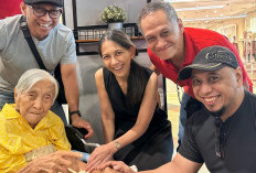 Cerita tentang Gajah-Gajah Way Kambas dari Roy Genggam