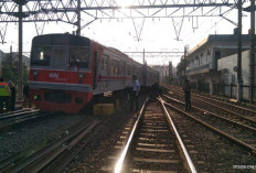KRL Anjlok di Stasiun Kota, Jalur Kini Sudah Bisa Dilalui Kembali