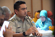 Cakung Barat Memprihatinkan, Tumpukan Sampah Jadi Sorotan