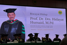 Ketua KONI DKI Jakarta, Hidayat Humaid Resmi Jadi Guru Besar di UNJ